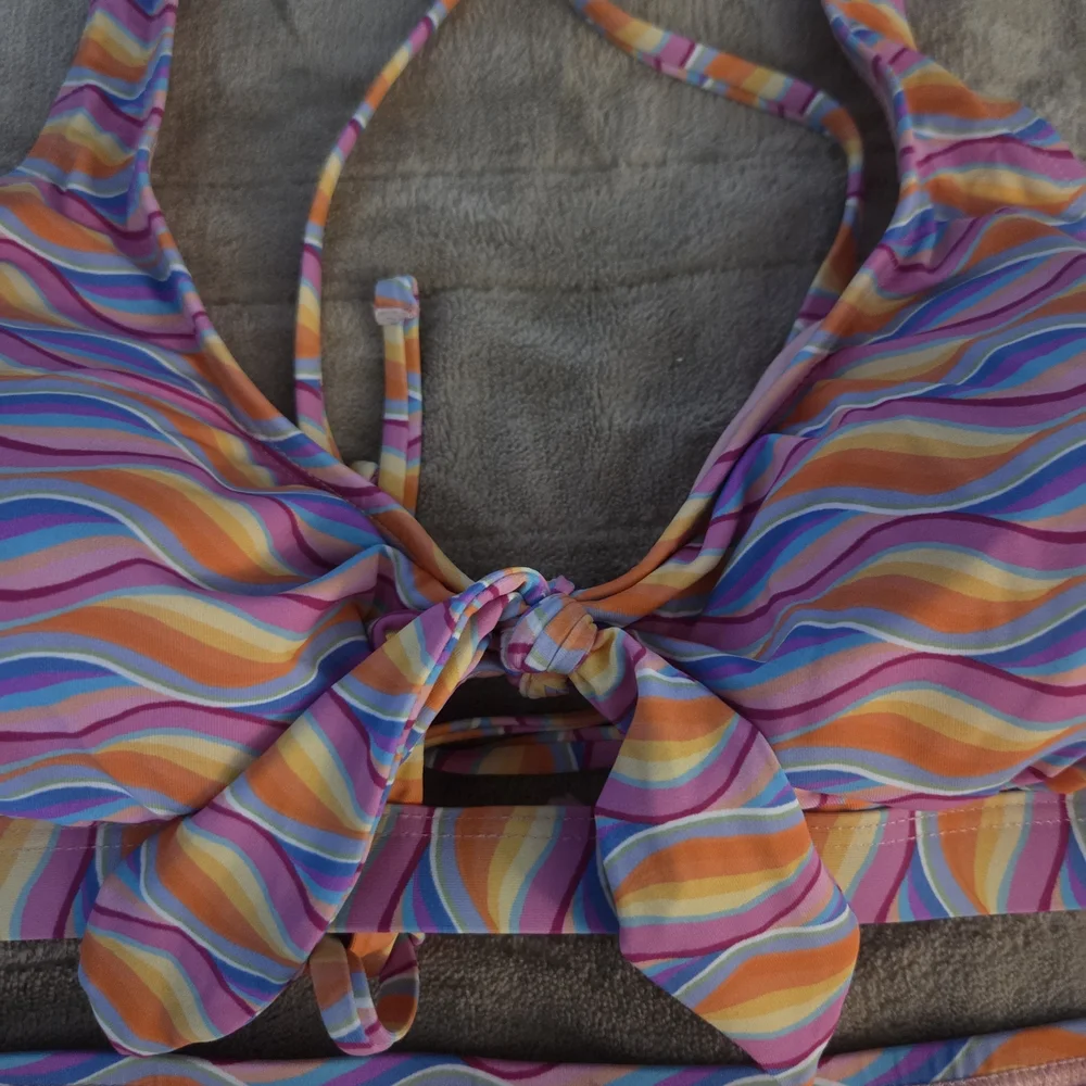 Roxy Multicolor Bikini Set - Picture 2 of 7